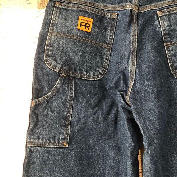 Riggs workwear by wrangler FR cargo jeans 36x34 - Picture 5 of 7
